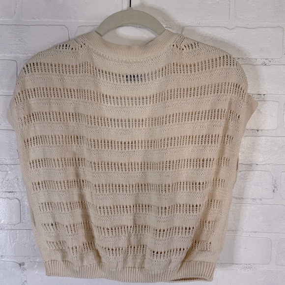 KOTN Acacia Knit cropped cream Vest size small - Picture 5 of 10